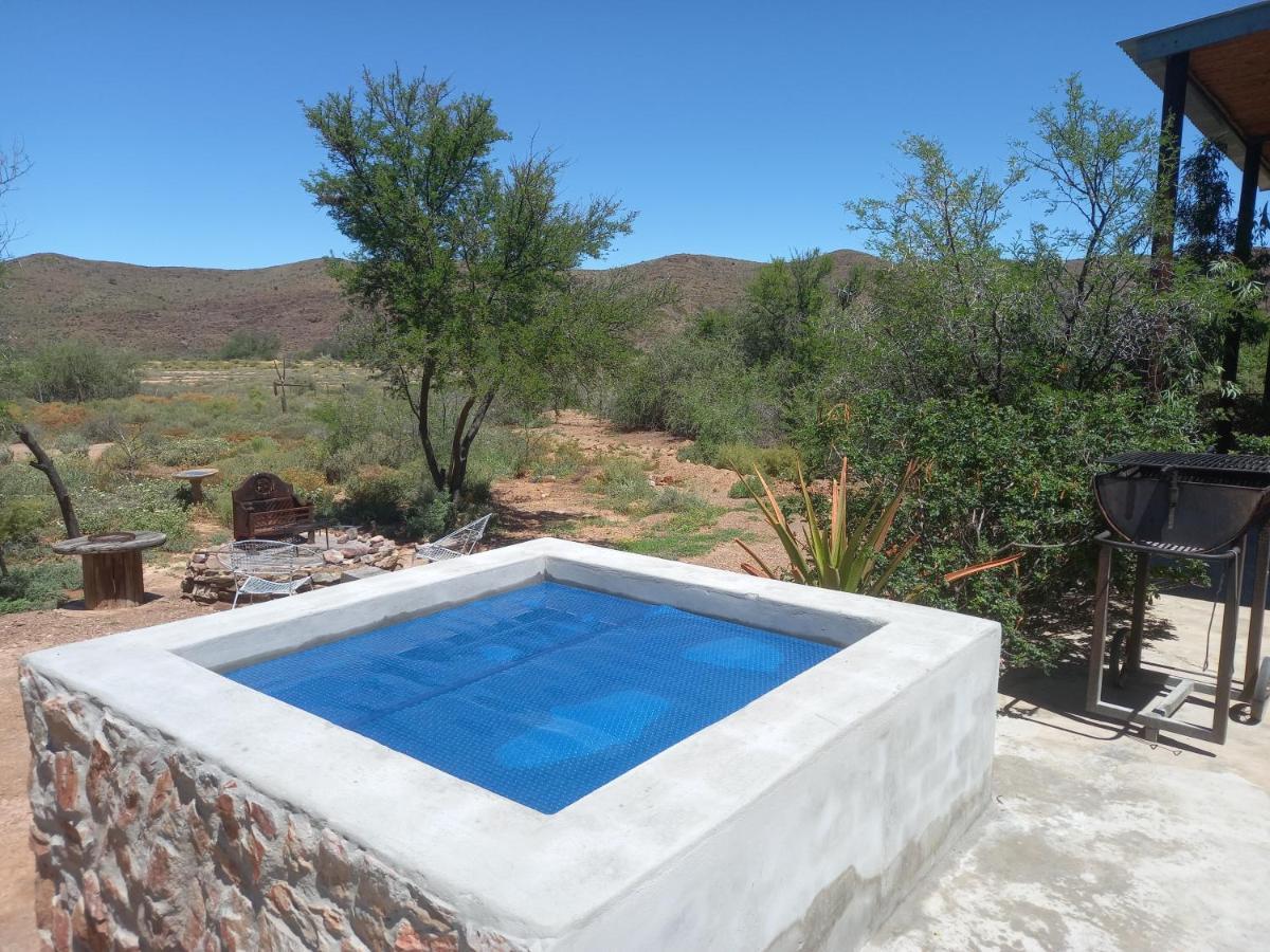 Wolverfontein Karoo Cottages Ладисмит Екстериор снимка