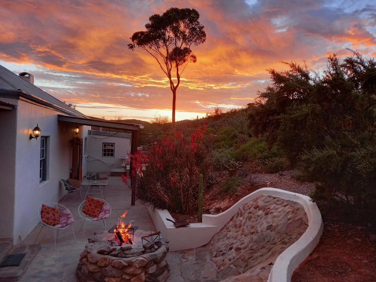 Wolverfontein Karoo Cottages Ладисмит Екстериор снимка