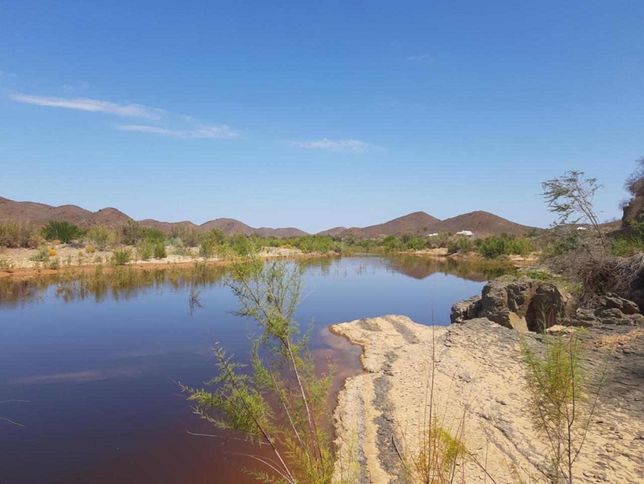 Wolverfontein Karoo Cottages Ладисмит Екстериор снимка